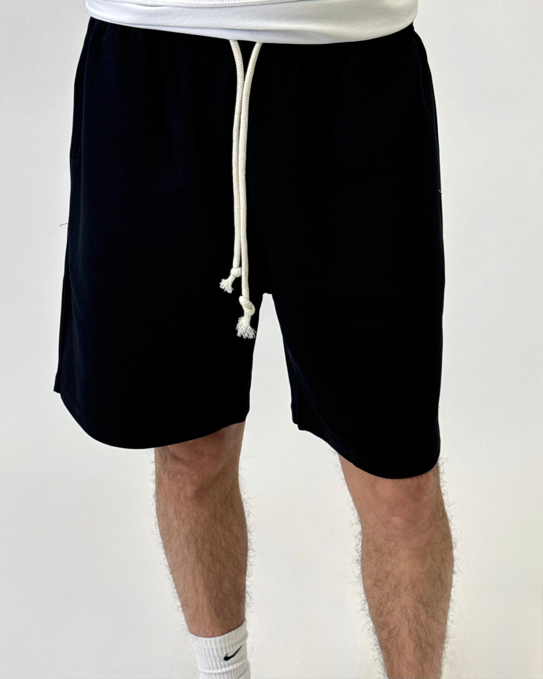 Essential Shorts Black K3396