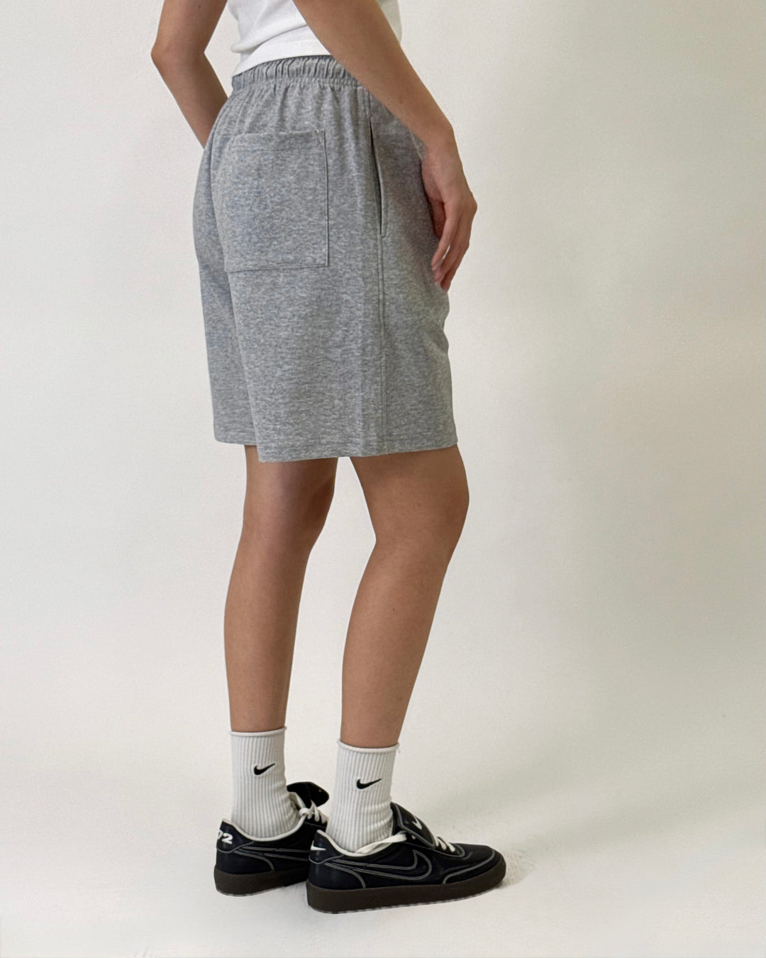 Essential Shorts Heather Grey K3396