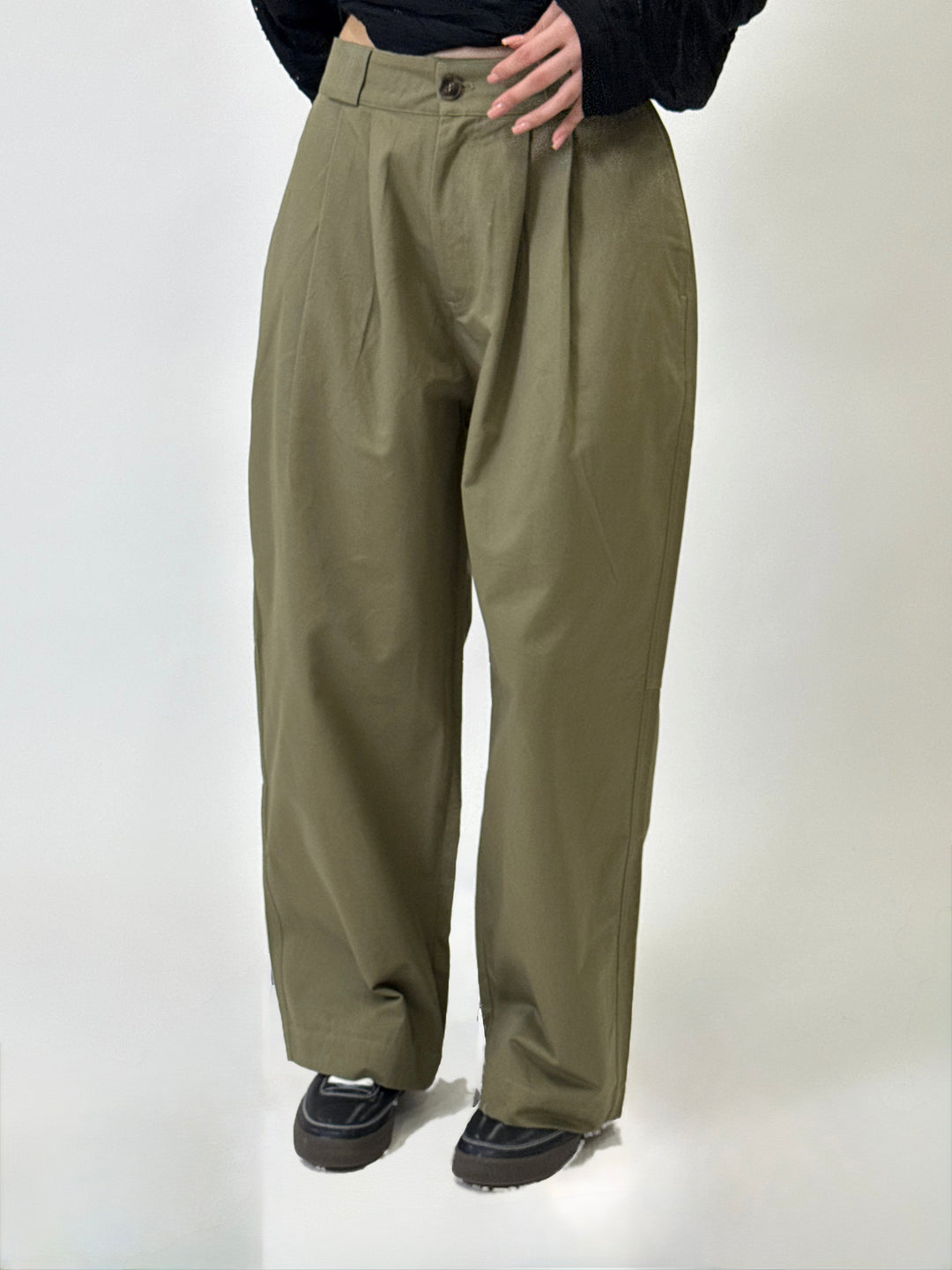 Pleated Pants Khaki K01127