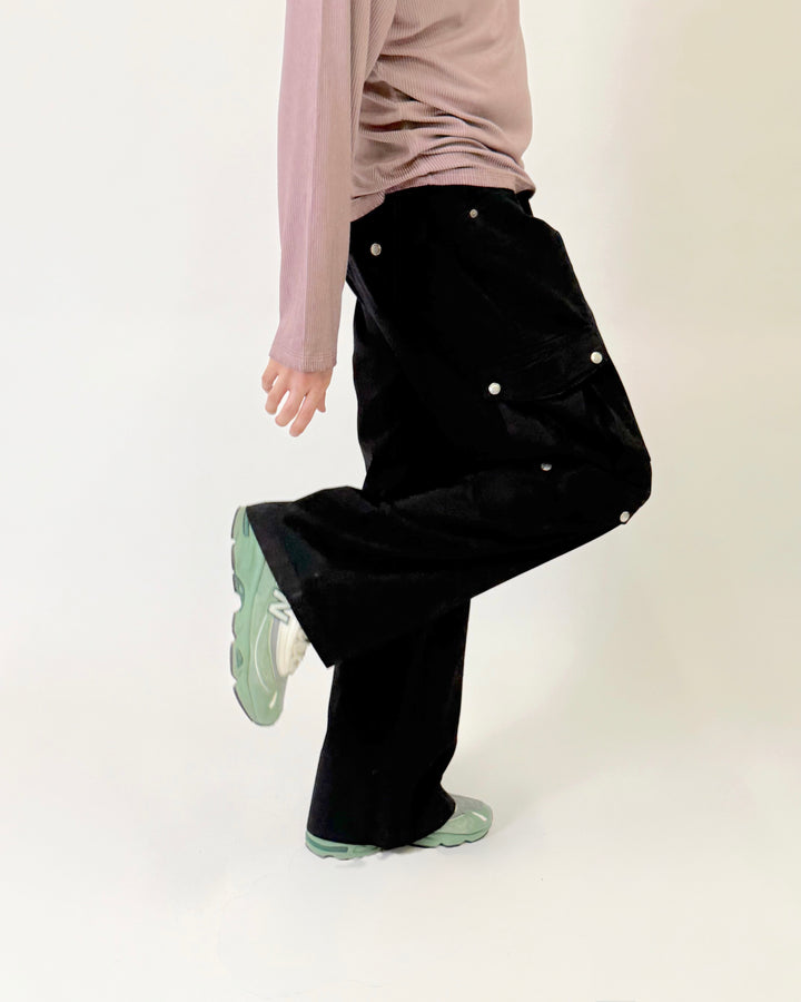 Wide-Leg Cargo Pants Black K01139